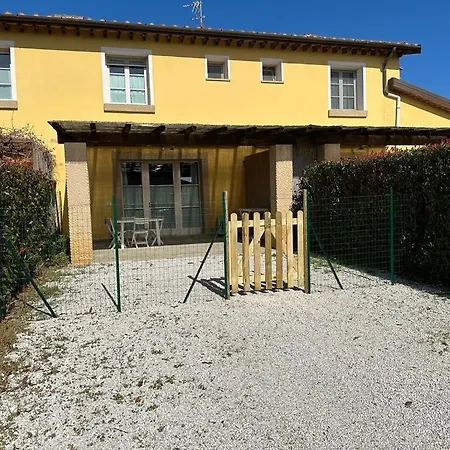 Apartment Teresa & Adele, 2 Km Dal Mare, 2 Bagni, Giardino Recintato, Wifi, Posto Auto *